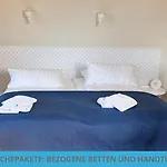 Kuestenkojen Mit 4 Fuer 1 Bis 8 Pers Mit Diversen Schlafzimmern, Garten Oder Balkon * بوسم
