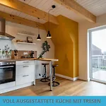 شقة Kuestenkojen Mit 4 Fuer 1 Bis 8 Pers Mit Diversen Schlafzimmern, Garten Oder Balkon بوسم