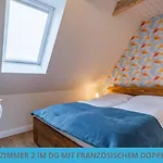 Kuestenkojen Mit 4 Fuer 1 Bis 8 Pers Mit Diversen Schlafzimmern, Garten Oder Balkon Appartement