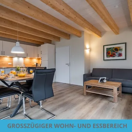 Kuestenkojen Mit 4 Fuer 1 Bis 8 Pers Mit Diversen Schlafzimmern, Garten Oder Balkon