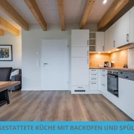 Kuestenkojen Mit 4 Fuer 1 Bis 8 Pers Mit Diversen Schlafzimmern, Garten Oder Balkon Daire