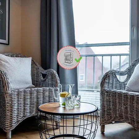 Daire Kuestenkojen Mit 4 Fuer 1 Bis 8 Pers Mit Diversen Schlafzimmern, Garten Oder Balkon